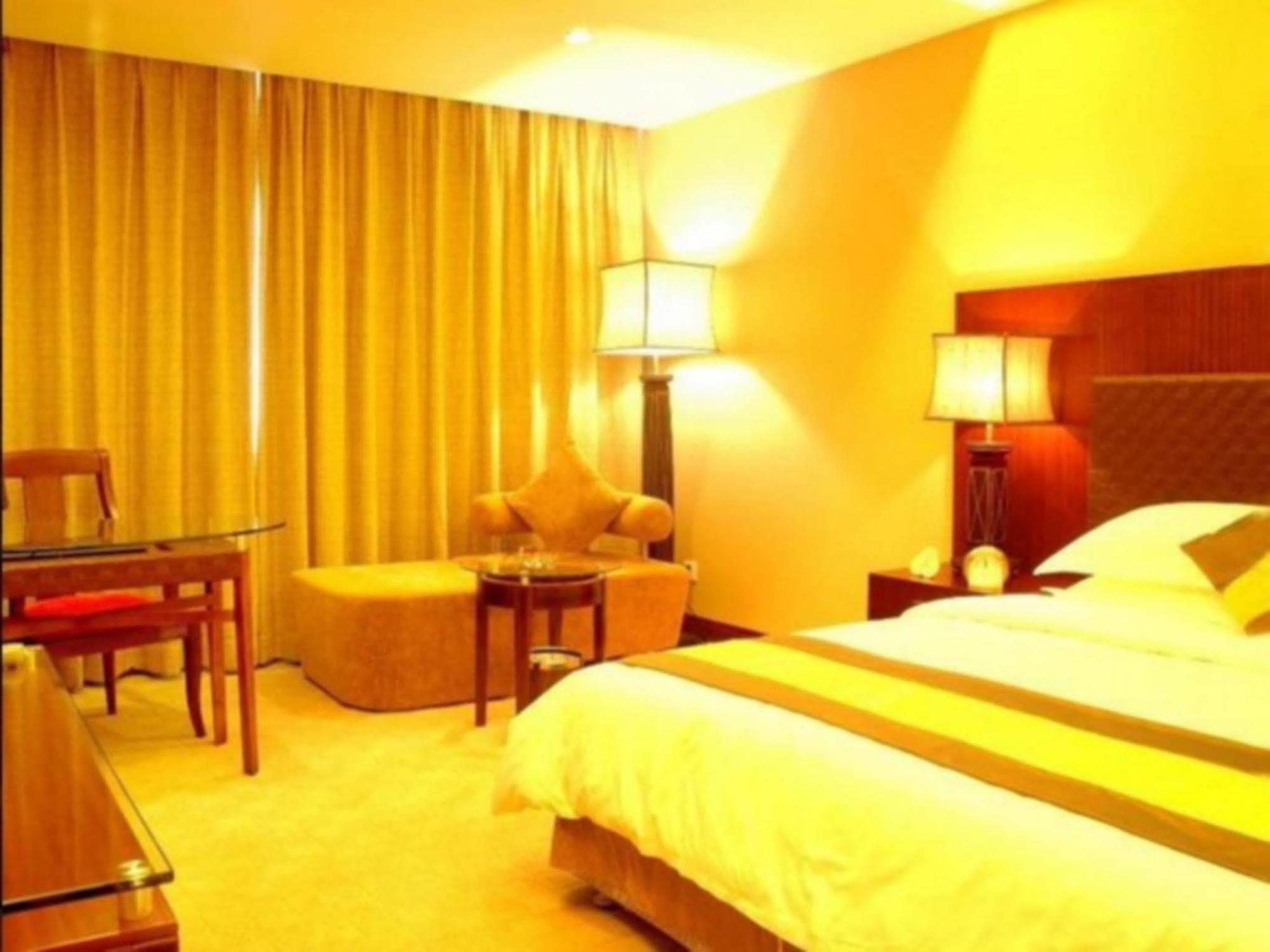 Shenzhen Fortune Hotel Екстериор снимка